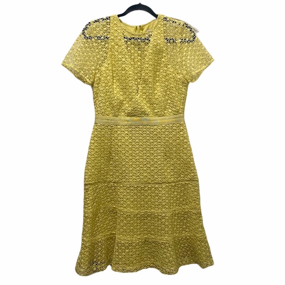 Adelyn Rae lace trumpet yellow dress M - Picture 3 of 6